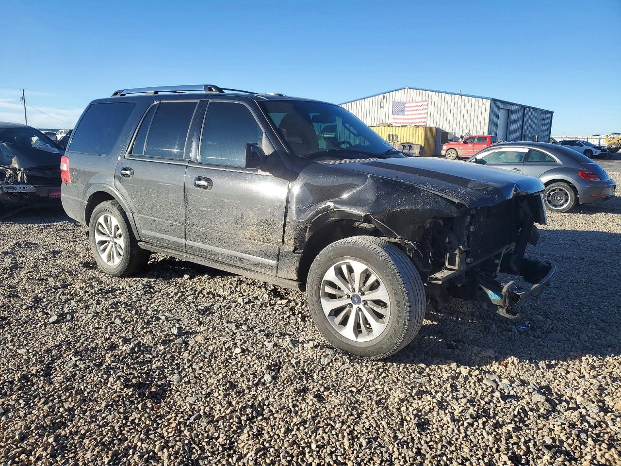2014 FORD Expedition VIN 1FMJU2A59EEF17558 photo 4