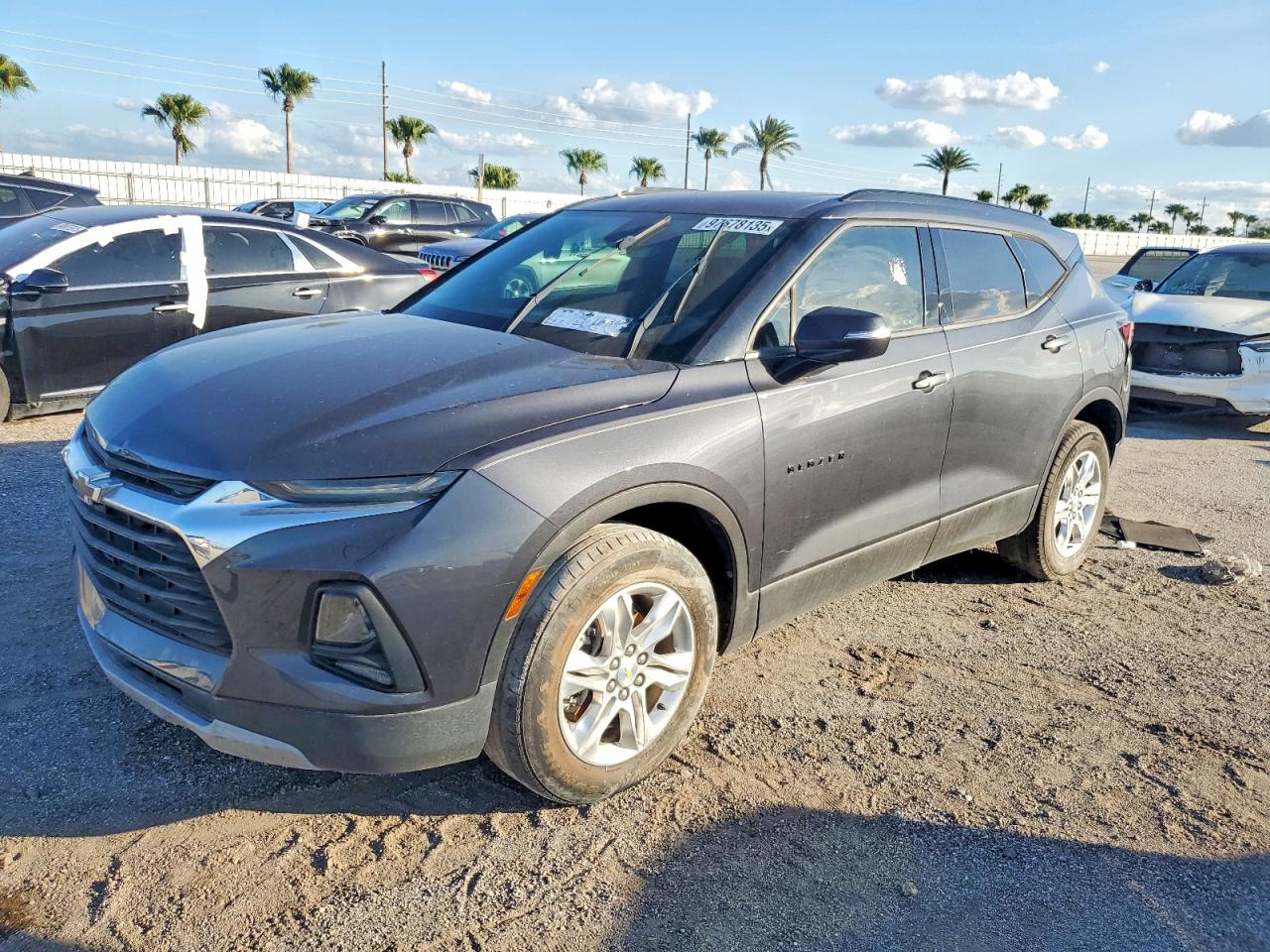 2021 Chevrolet Blazer VIN 3GNKBCRS1MS529486 photo 1