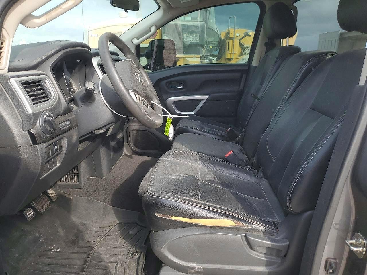 2016 Nissan TITAN VIN 1N6BA1F14GN517646 photo 7