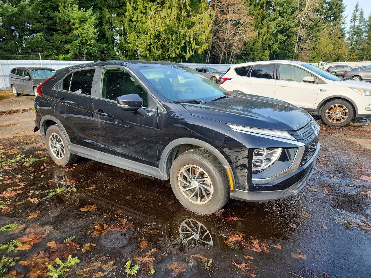 2023 Mitsubishi ECLIPSE VIN JA4ATUAA5PZ043551 photo 4