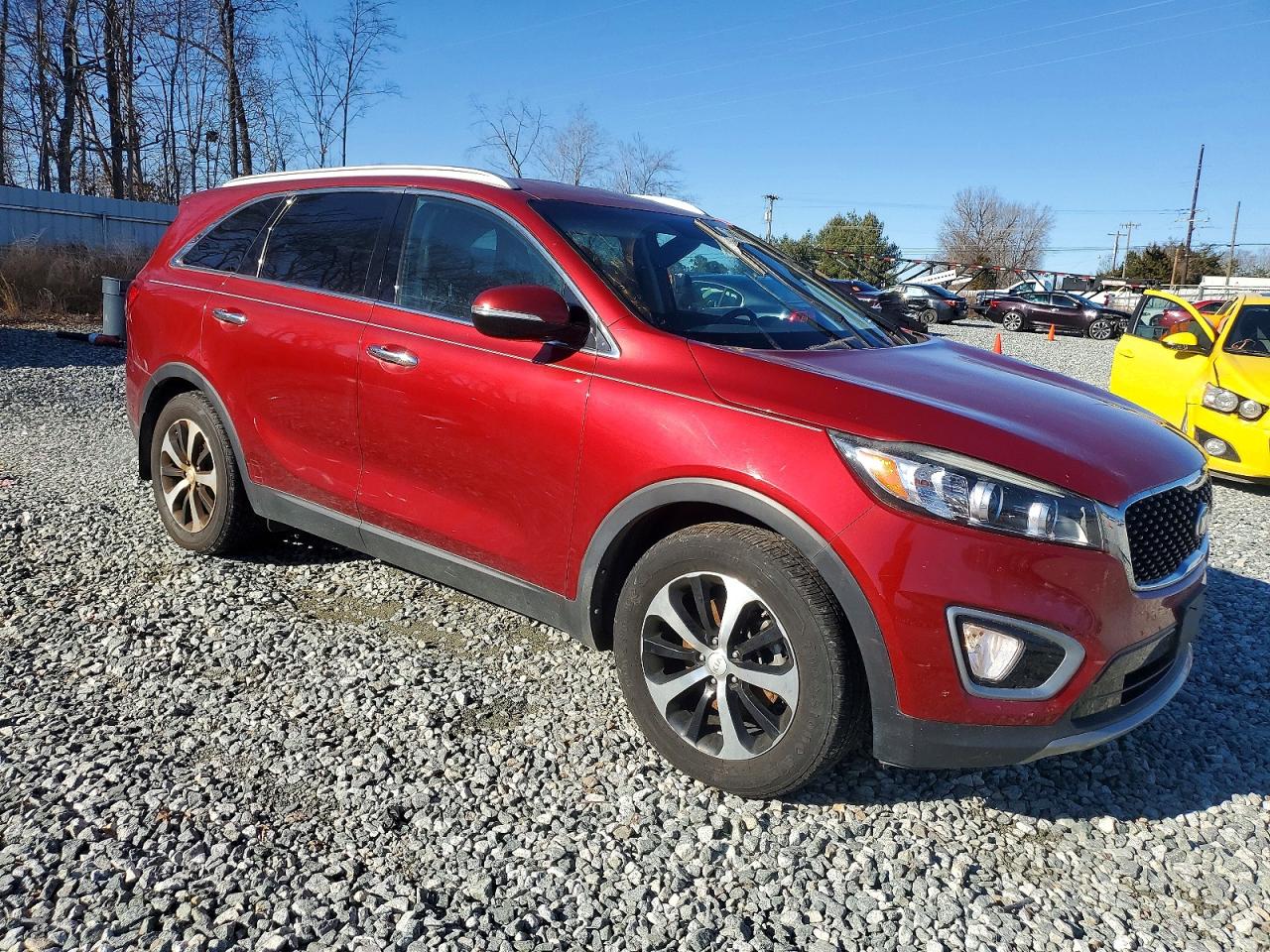 2018 Kia Sorento VIN 5XYPH4A58JG398109 photo 4