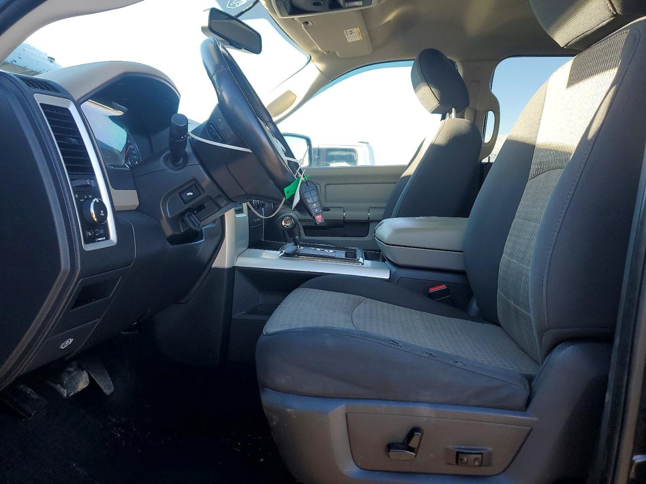2010 Dodge All models VIN 1D7RV1CT7AS261576 photo 7