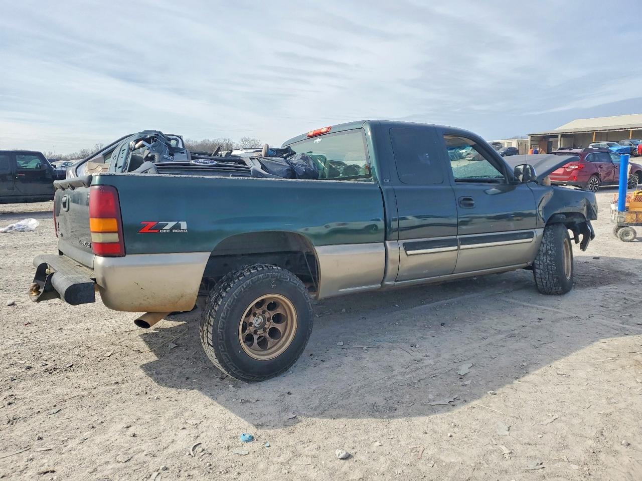 2003 Chevrolet All models VIN 2GCEK19T031110915 photo 3