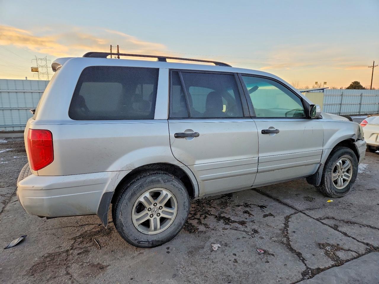 2003 HONDA Pilot VIN 2HKYF18573H527161 photo 3