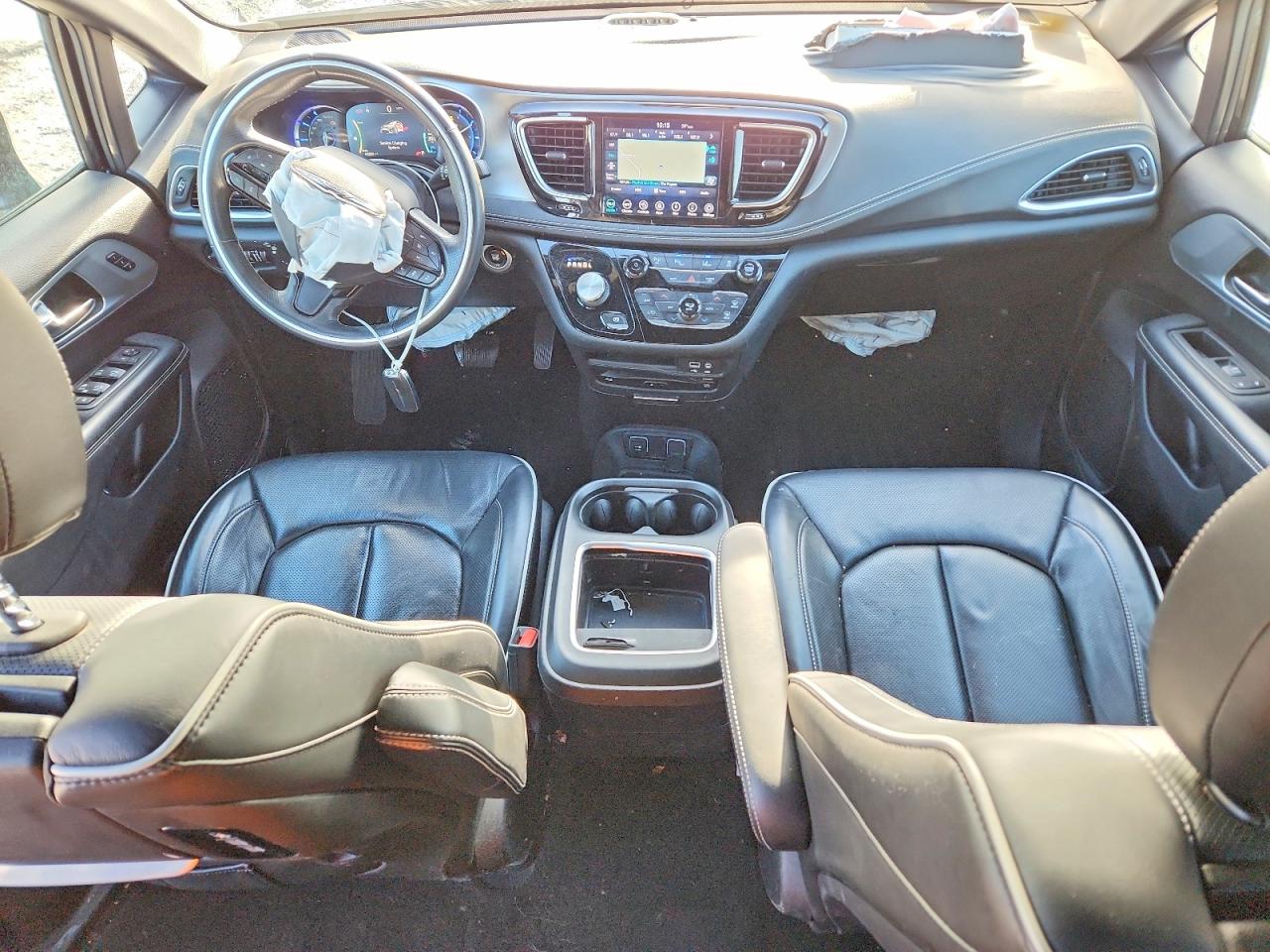 2020 Chrysler Pacifica VIN 2C4RC1N78LR143475 photo 8