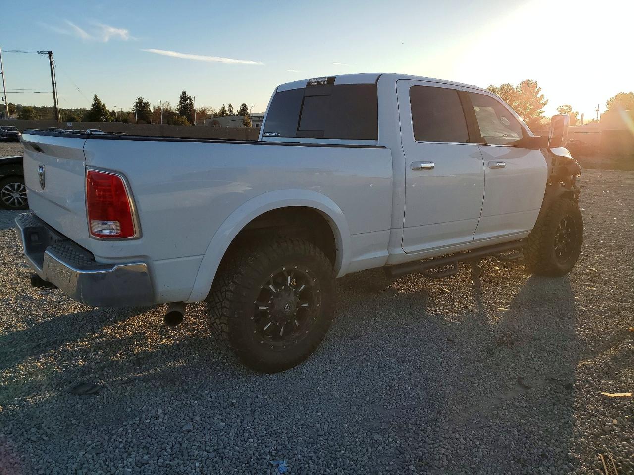 2016 Ram 2500 VIN 3C6UR5GL7GG173127 photo 3