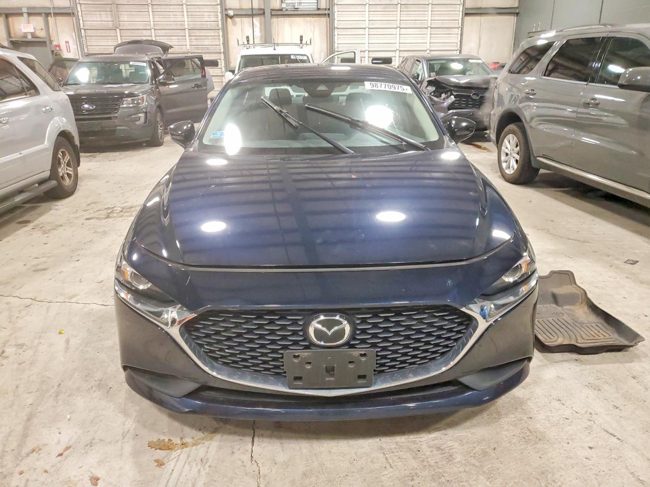 2021 Mazda 3 VIN 3MZBPAAL3MM201460 photo 5