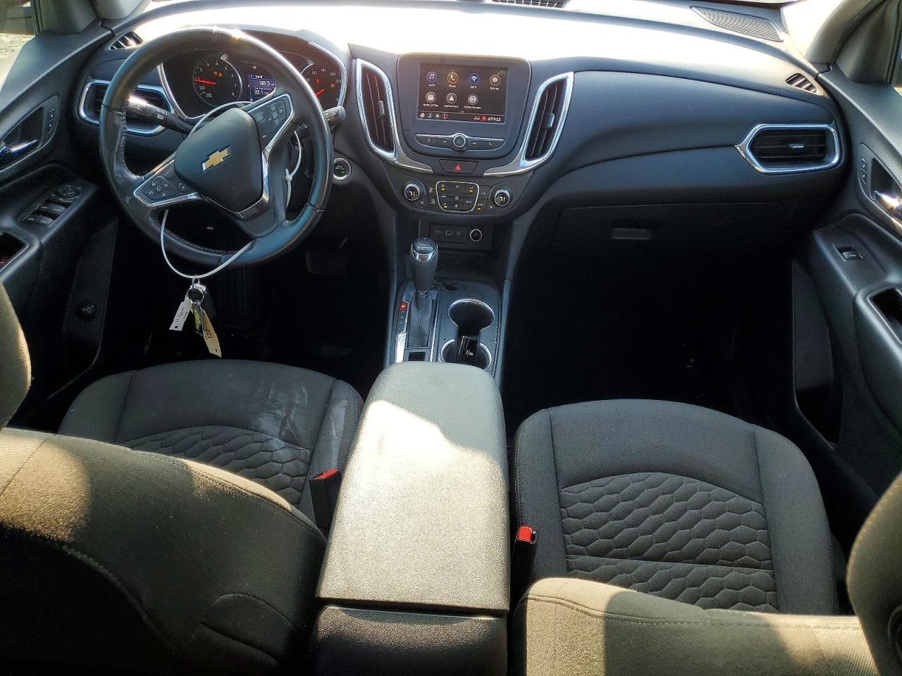 2020 Chevrolet Equinox VIN 3GNAXUEV3LS647248 photo 8