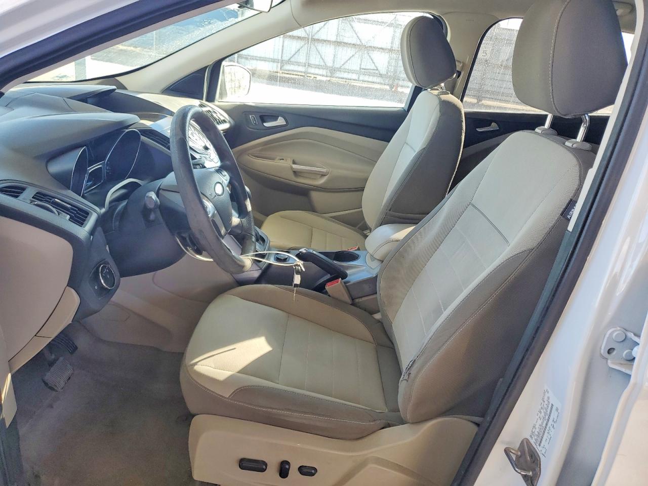 2014 Ford Escape VIN 1FMCU0GX7EUB15968 photo 7