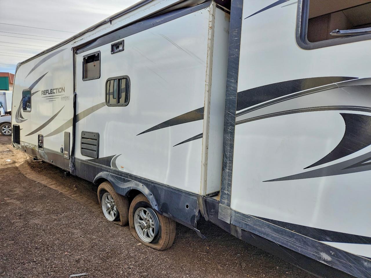 2021 GRAND Reflection VIN 573TR3720M3331475 photo 9