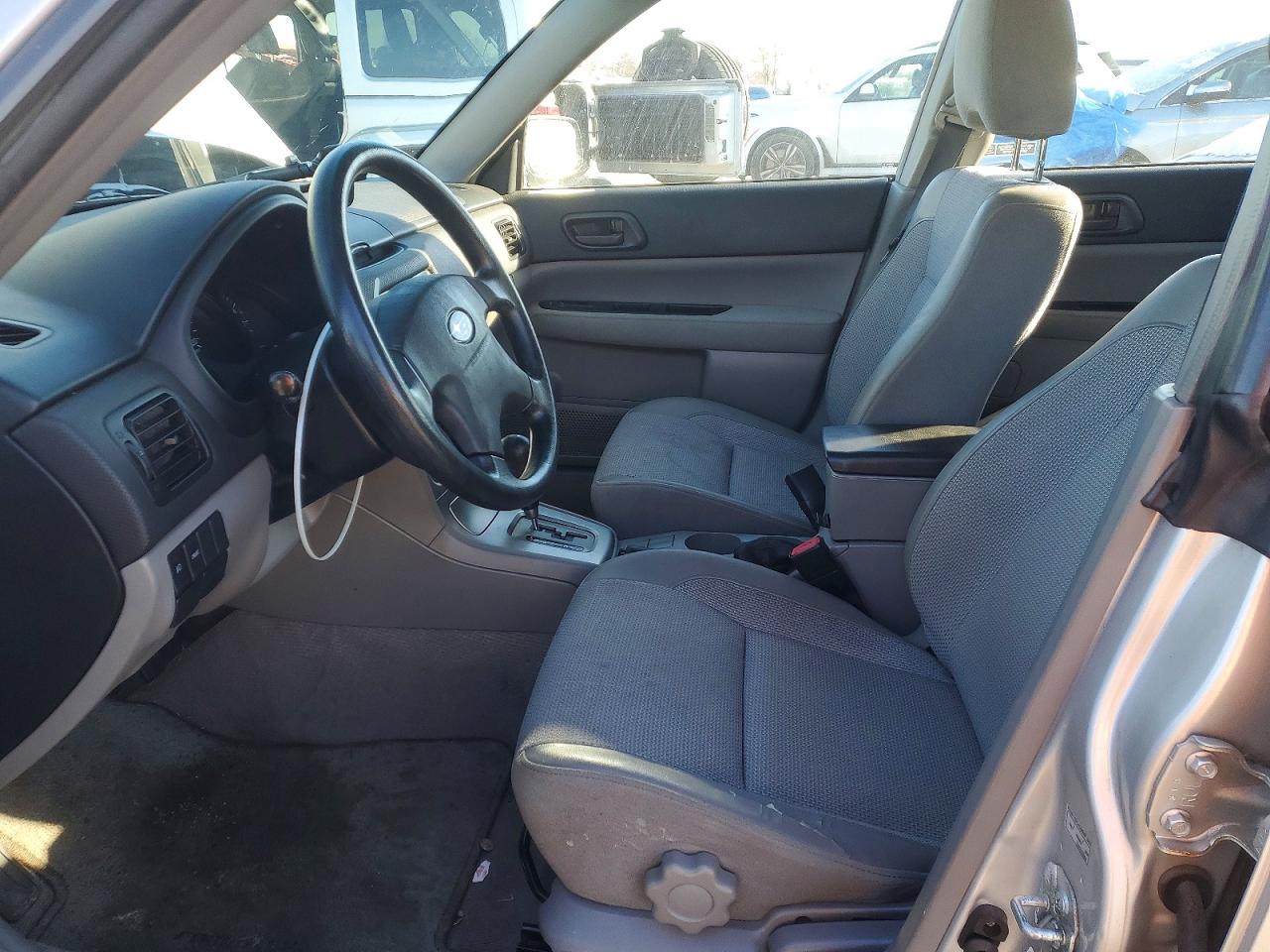 2004 Subaru Forester VIN JF1SG63684H742151 photo 7
