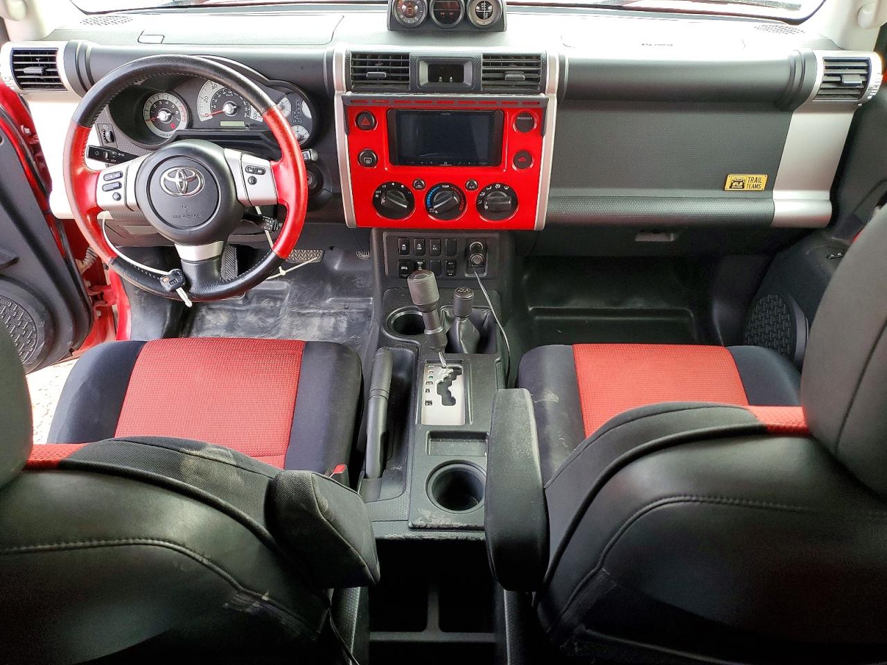 2012 Toyota Fj cruiser VIN JTEBU4BF4CK141857 photo 8