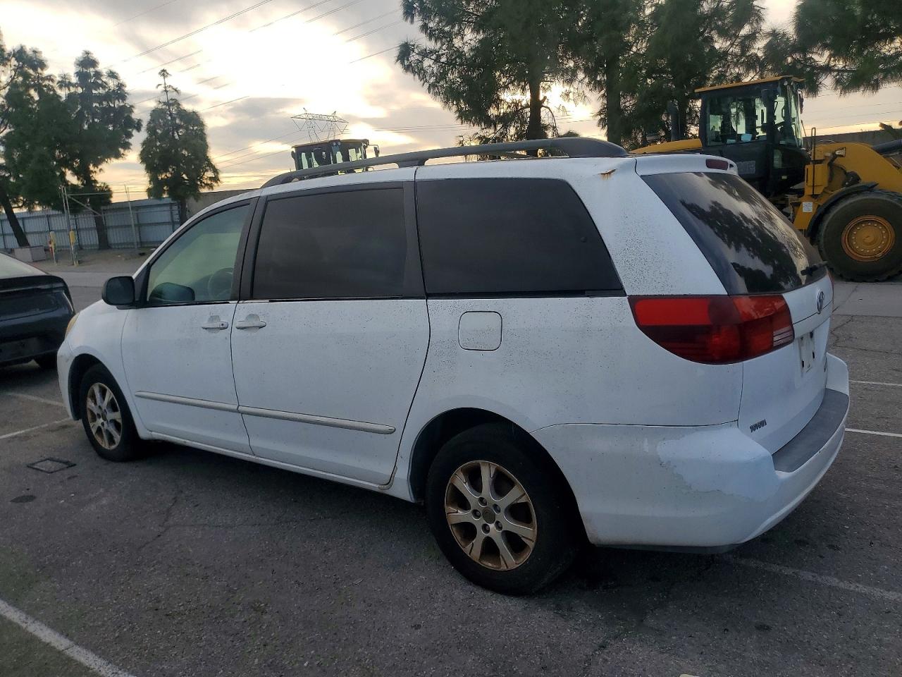 2005 Toyota All models VIN 5TDZA23C35S304661 photo 2