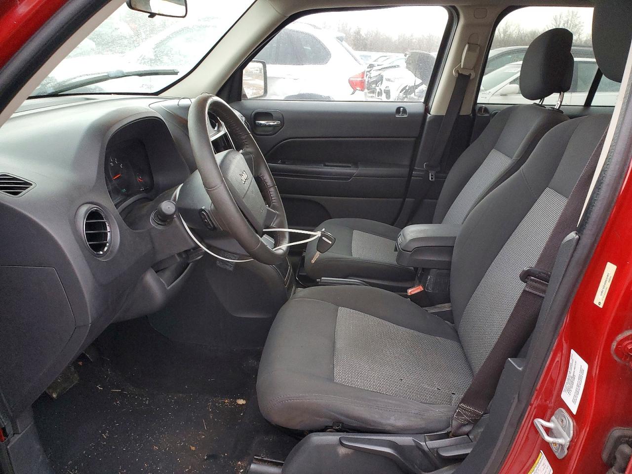 2010 JEEP Patriot VIN 1J4NT1GB4AD643403 photo 7