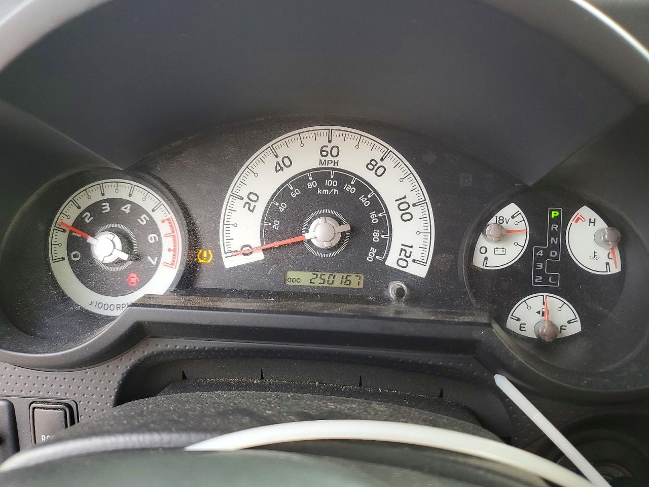 2012 Toyota Fj cruiser VIN JTEBU4BF4CK141857 photo 9