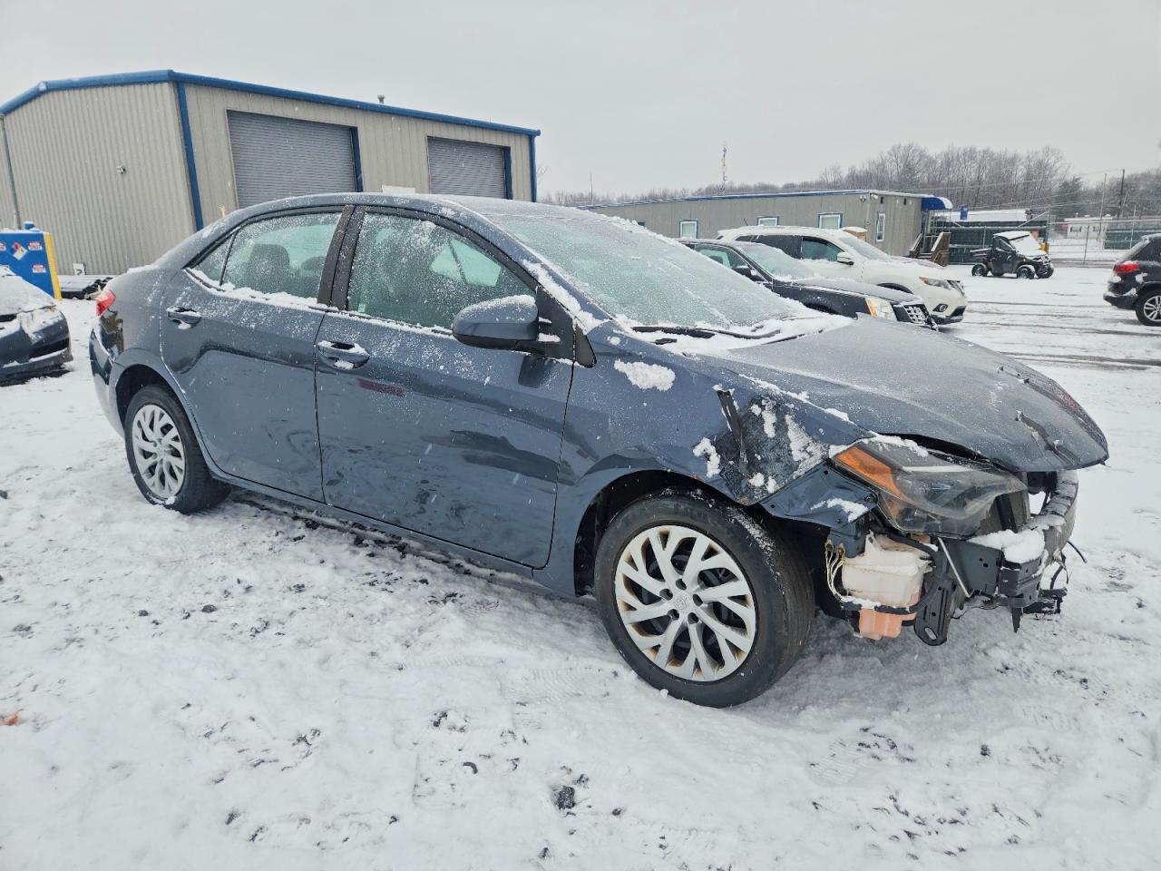 2018 Corolla VIN 2T1BURHE7JC047616 photo 4