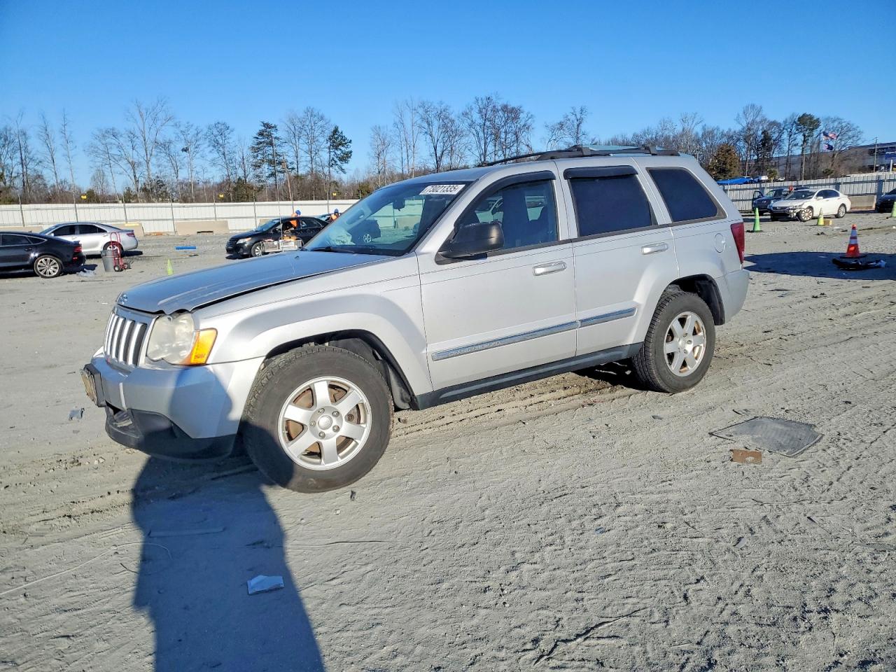 2010 Jeep Cherokee VIN 1J4PR4GK9AC116939 photo 1