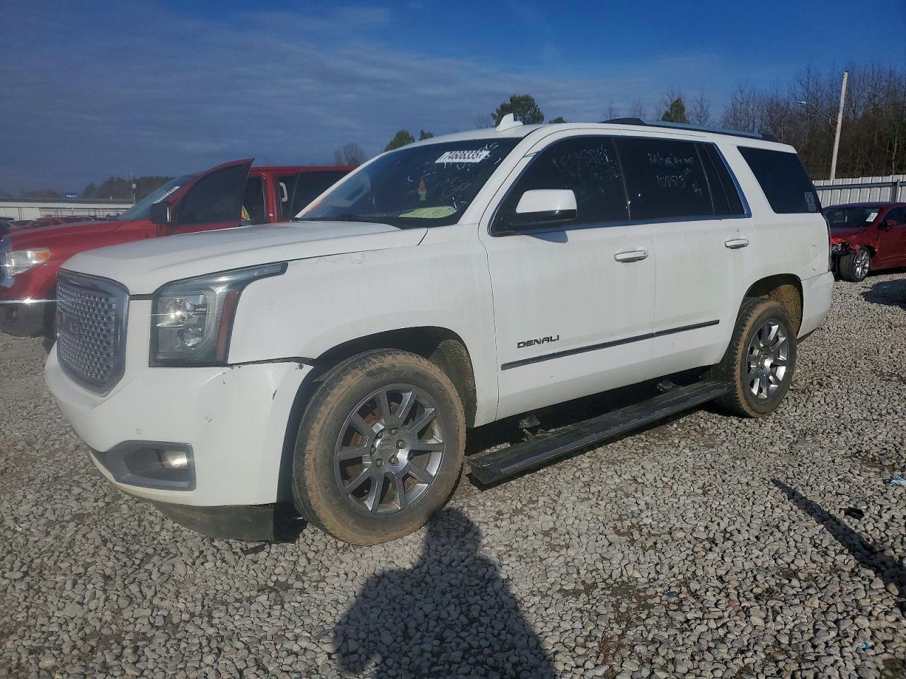 2016 GMC Yukon VIN 1GKS2CKJ2GR108513 photo 1