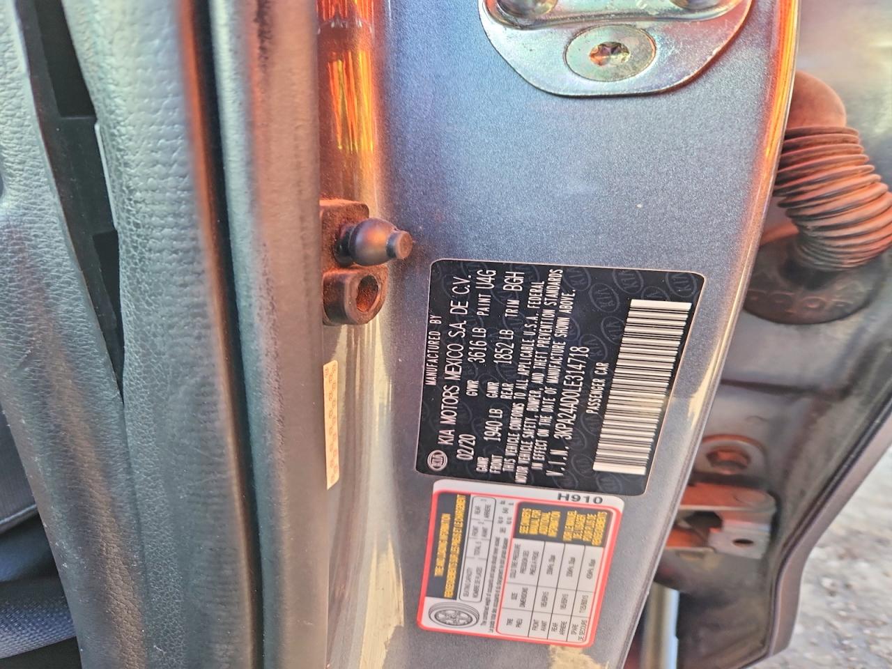 2020 Kia Rio VIN 3KPA24AD0LE314718 photo 12