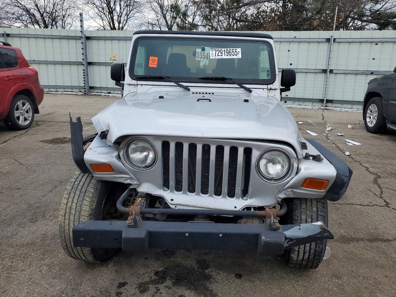 2004 Jeep Wrangler / VIN 1J4FA39S54P792280 photo 5