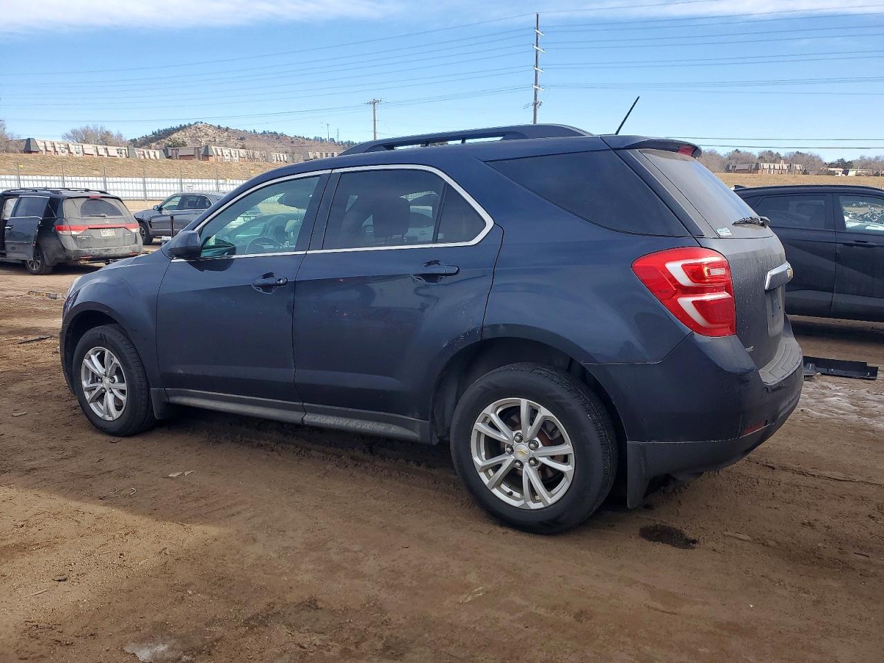 2016 Chev Equinox VIN 2GNFLFEKXG6213898 photo 2