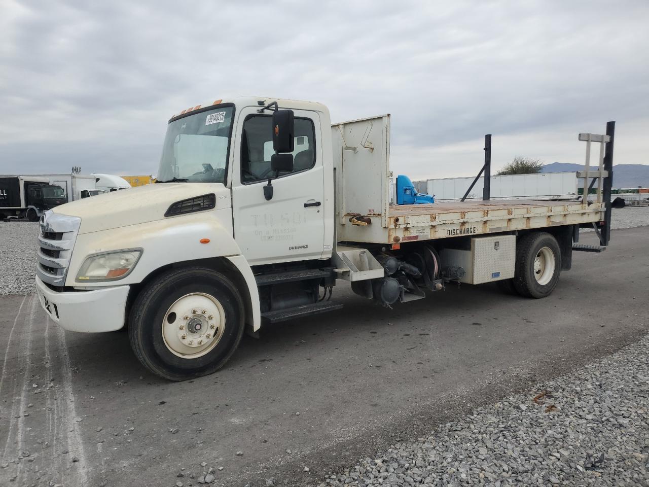 2013 HINO All models VIN 5PVNJ8JV4D4S55549 photo 1