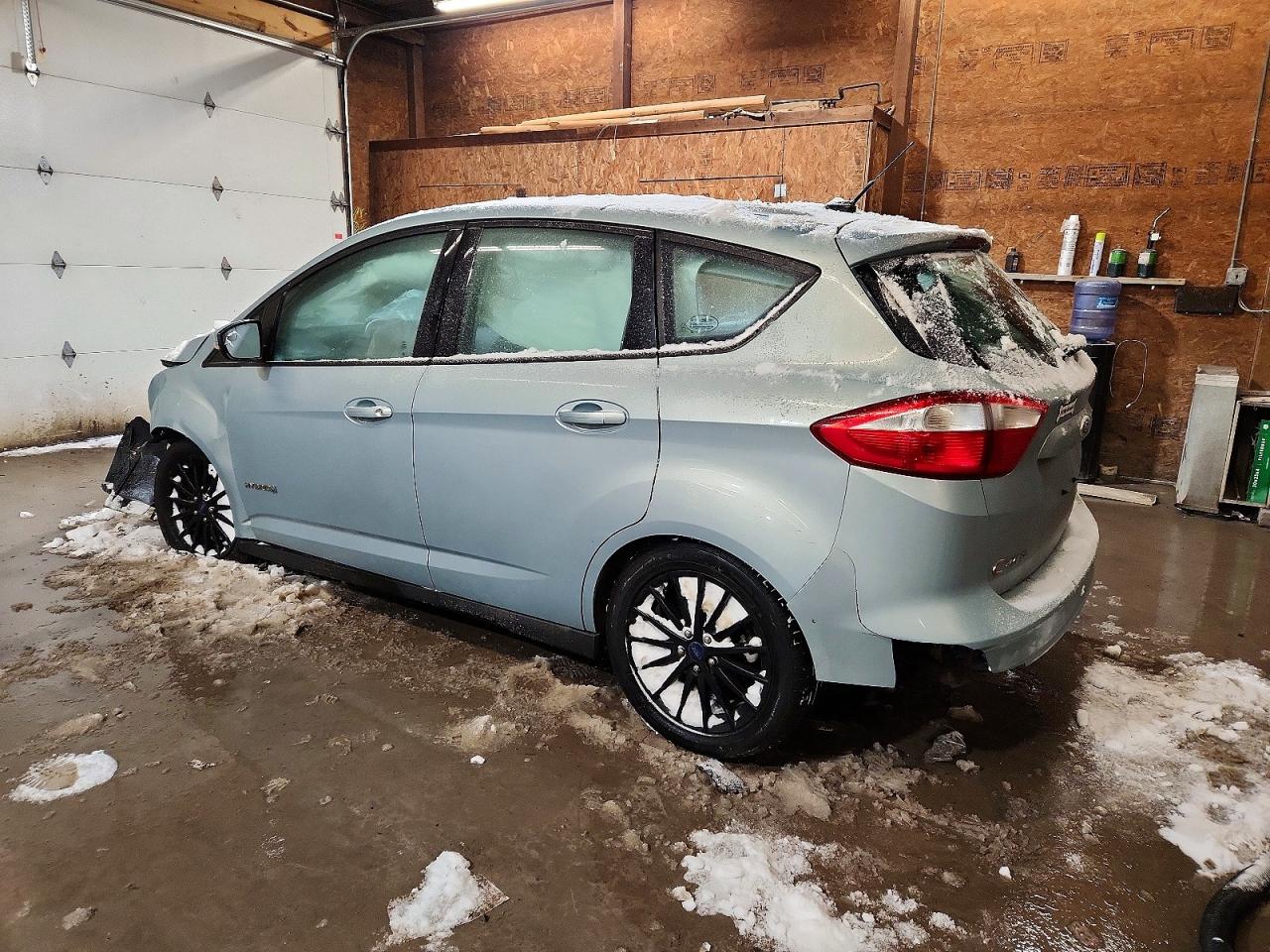 2014 Ford Cmax VIN 1FADP5AU1EL508145 photo 2