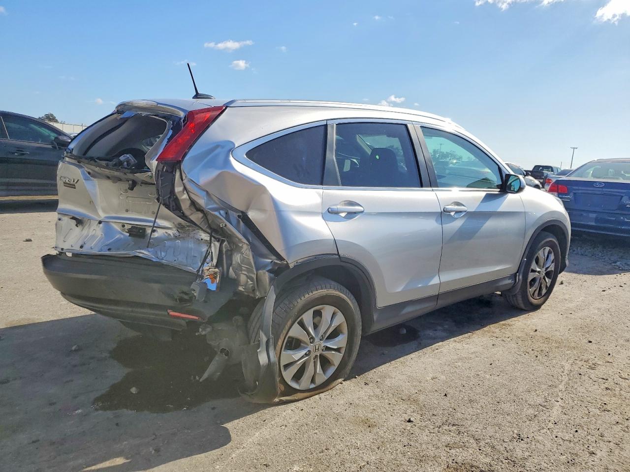 2014 Honda Crv VIN 2HKRM3H72EH557873 photo 3