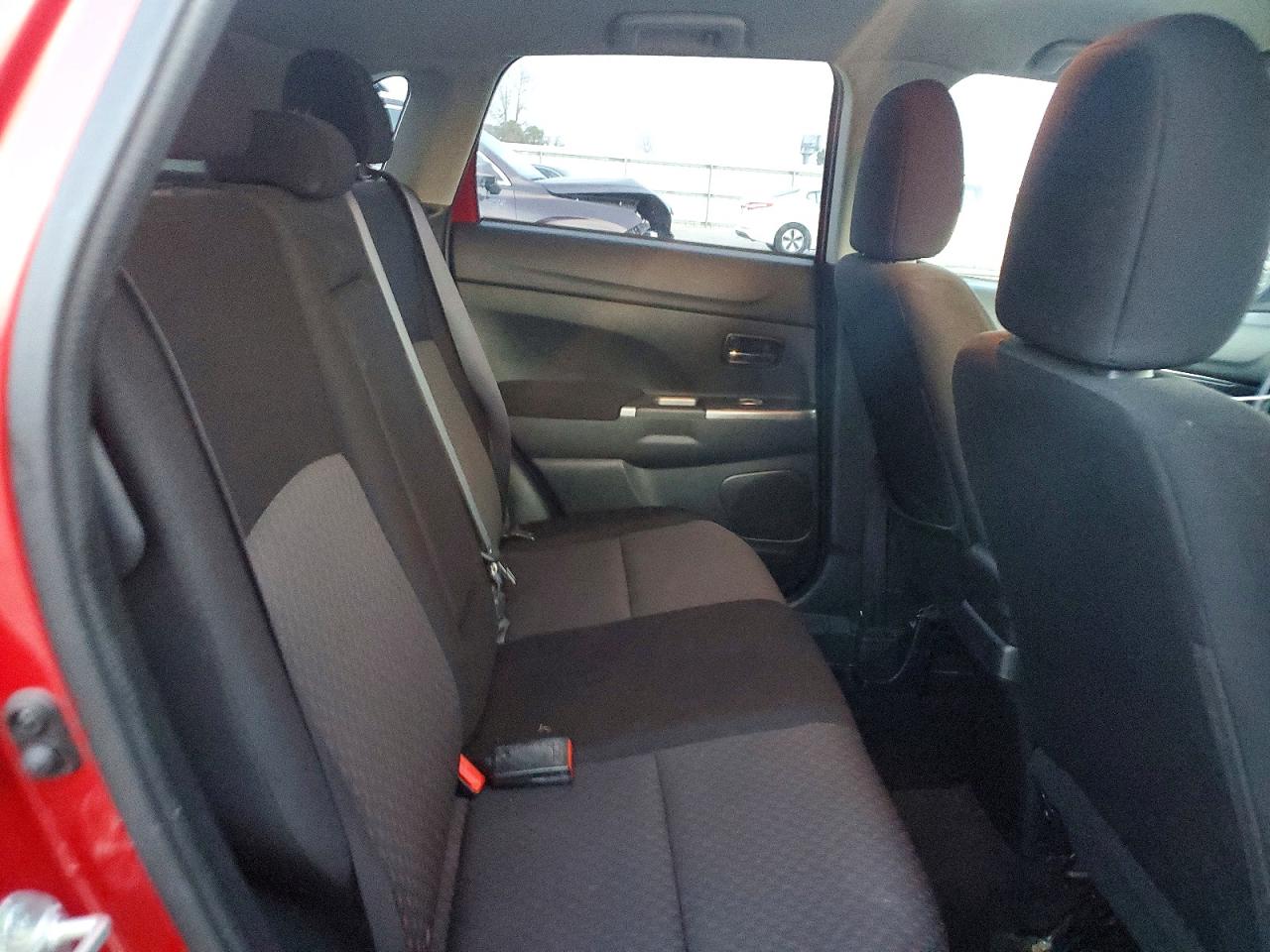 2019 Mitsubishi Outlander VIN JA4AR3AU5KU024085 photo 11