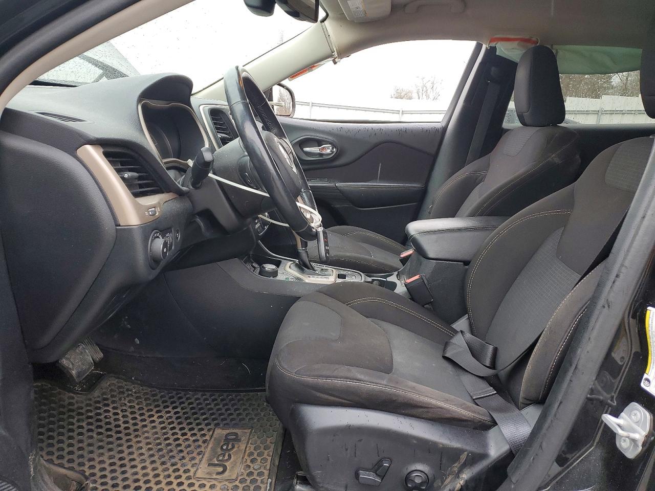 2016 Jeep Grand cher VIN 1C4PJMCB5GW156588 photo 7