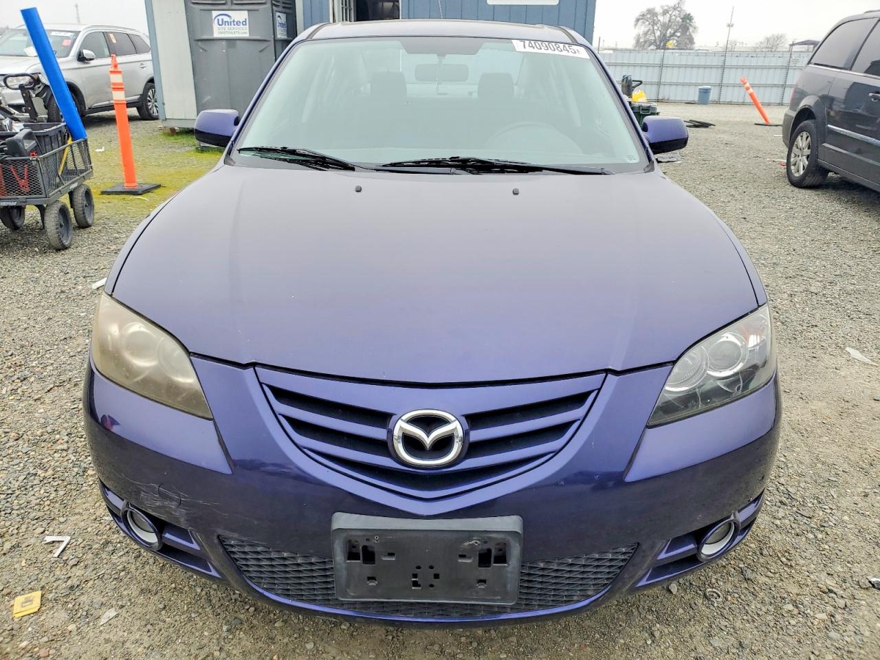 2005 Mazda Mazda3 VIN JM1BK323X51293225 photo 5