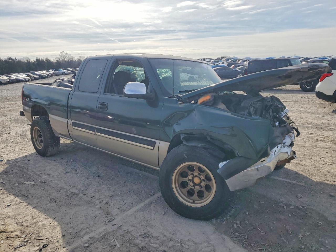 2003 Chevrolet All models VIN 2GCEK19T031110915 photo 4