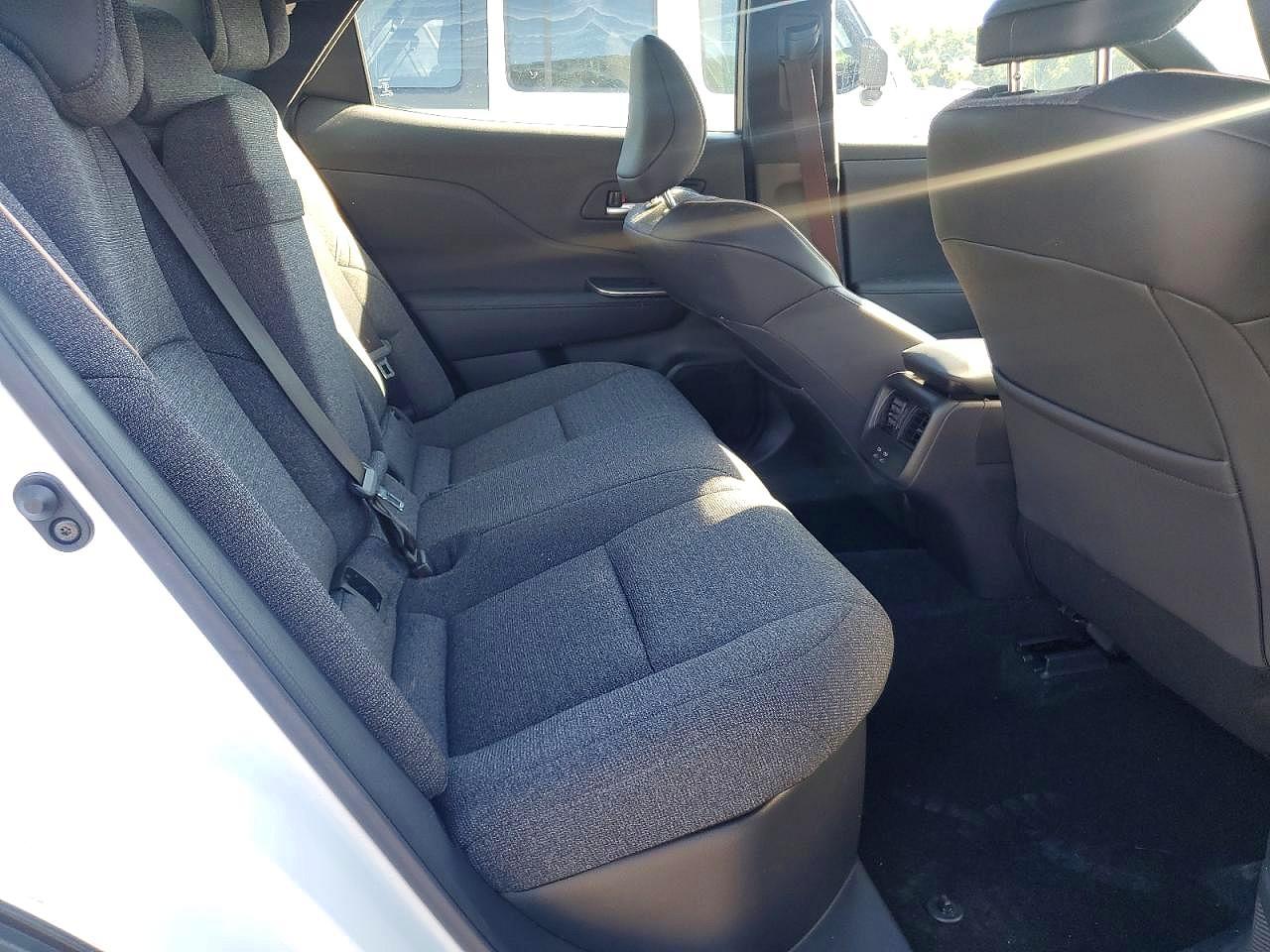 2023 Toyota Crown xle VIN JTDAAAAF6P3006971 photo 10