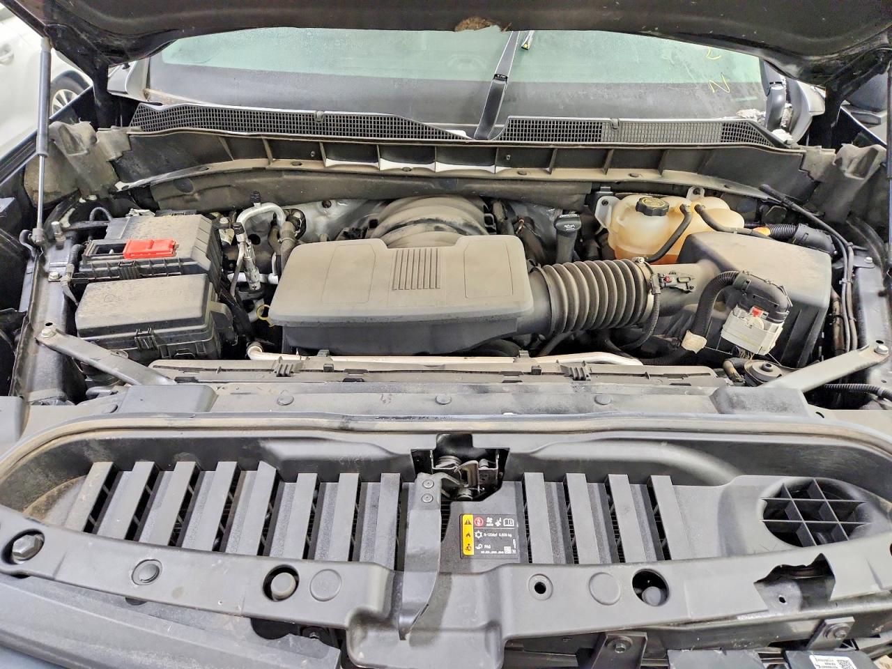 2022 Chev Silverado VIN 1GCUYDEDXNZ153517 photo 11