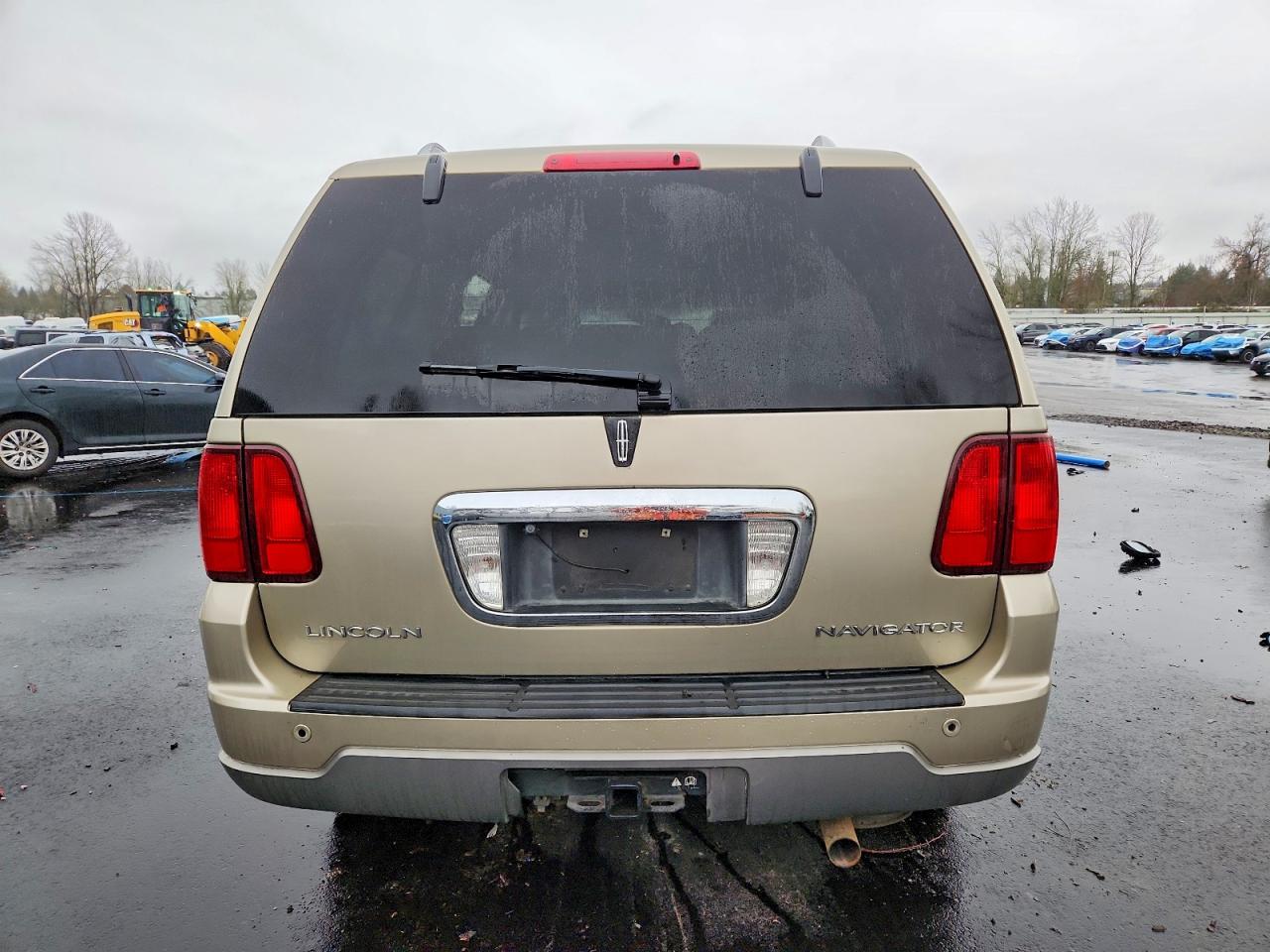2004 LINCOLN Navigator VIN 5LMFU28R84LJ22163 photo 6