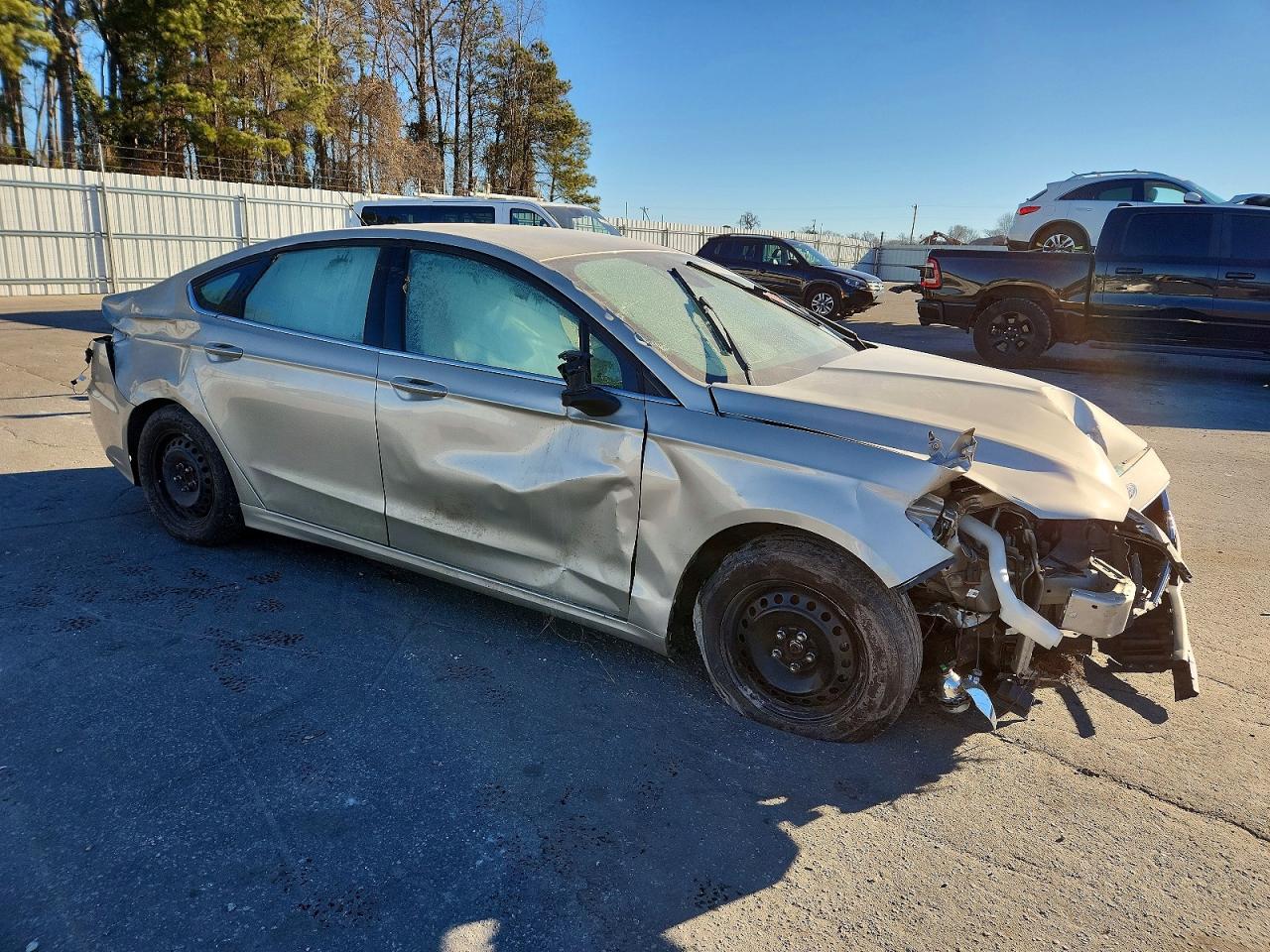 2019 Ford Fusion VIN 3FA6P0G78KR160354 photo 4