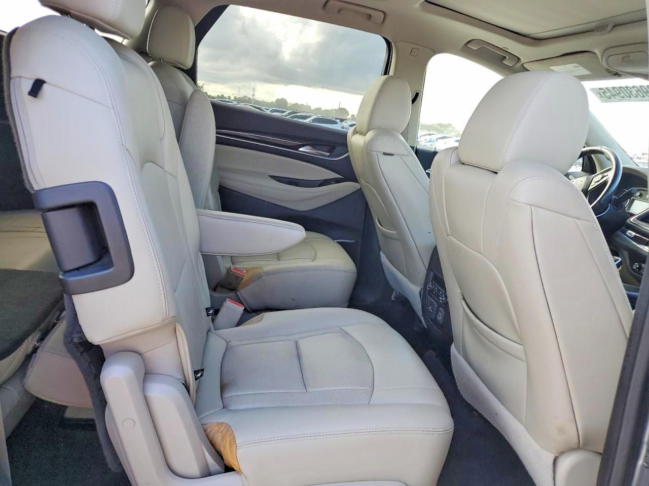 2020 Buick Enclave VIN 5GAERCKW9LJ233762 photo 10