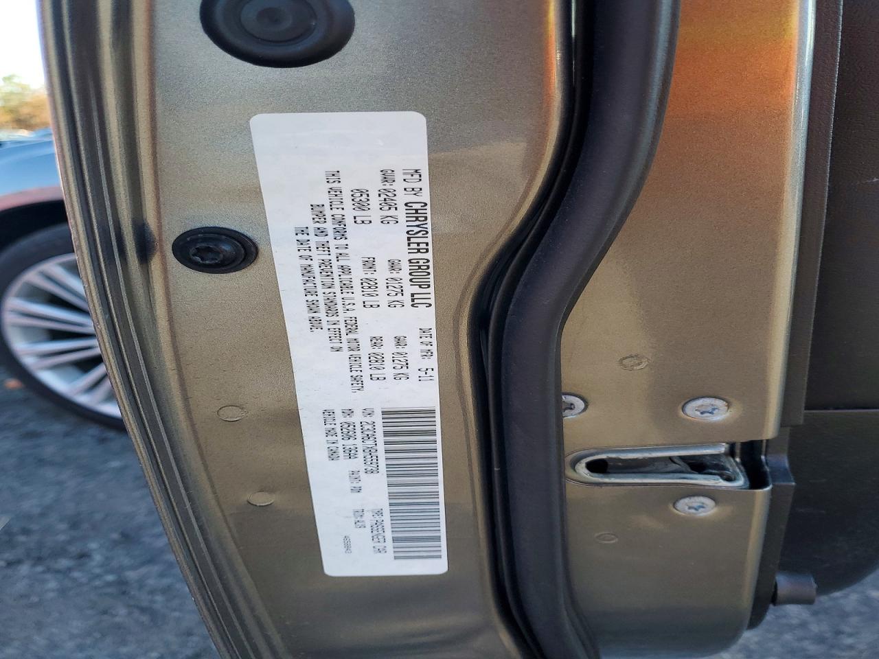 2011 Chrysler 300 VIN 2C3CA6CTXBH559738 photo 12