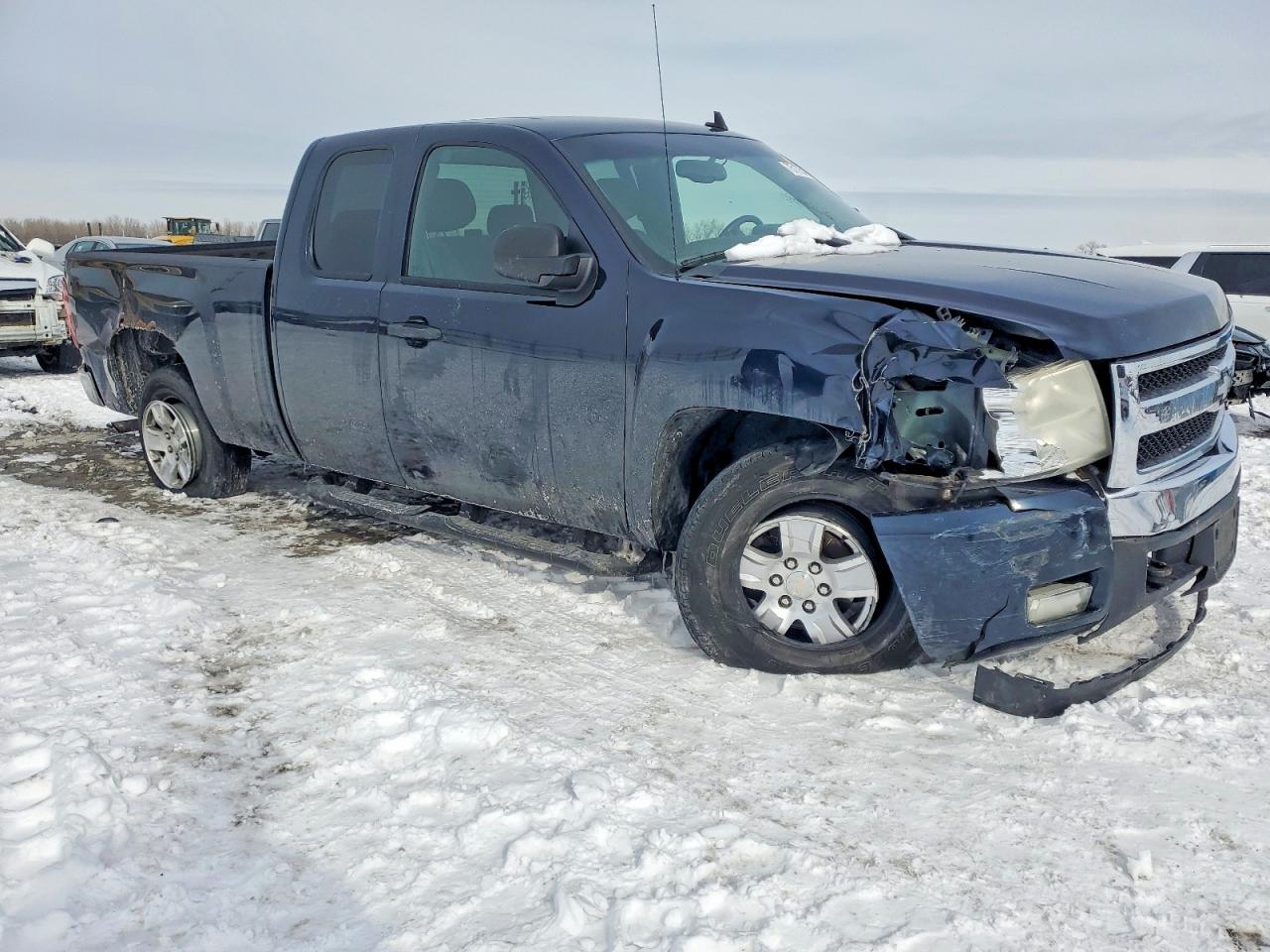 2007 Chevrolet All models VIN 1GCEK19C07Z647202 photo 4