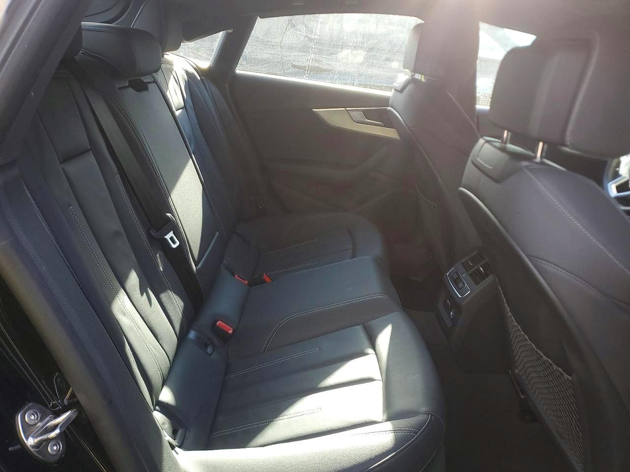 2025 Audi A5 VIN WAUDACF55SA007796 photo 10