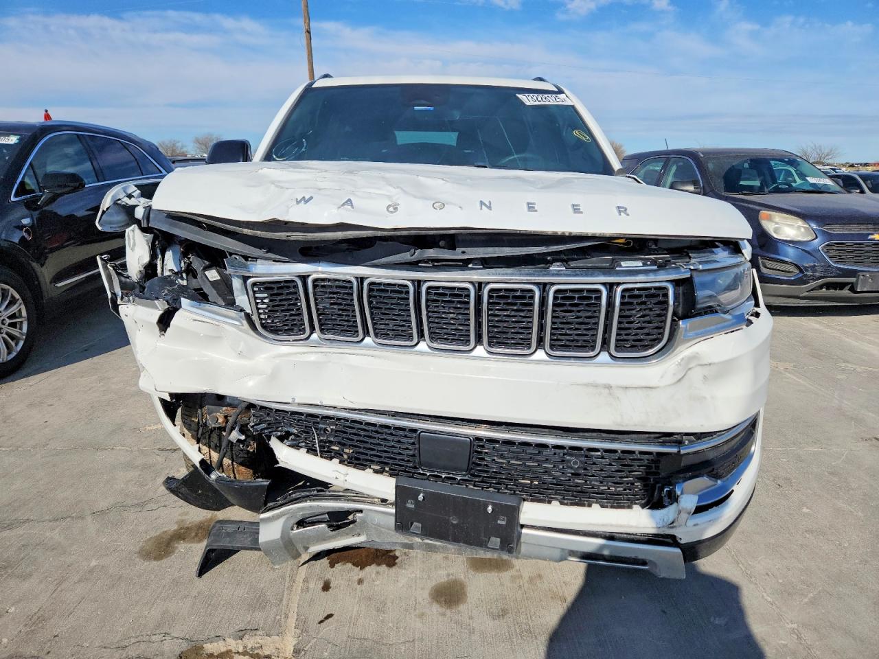 2023 Jeep Wagoneer VIN 1C4SJVBPXPS557641 photo 5