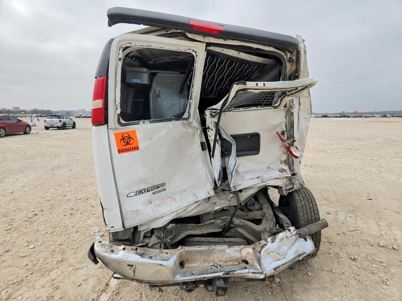 2014 CHEVROLET Express VIN 1GCWGFCA8E1914088 photo 6
