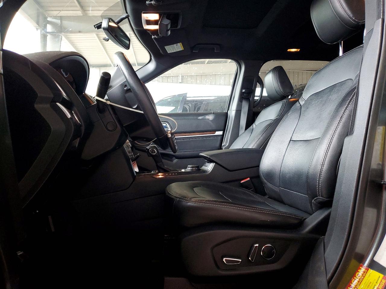 2018 Explorer VIN 1FM5K8F83JGA82385 photo 7