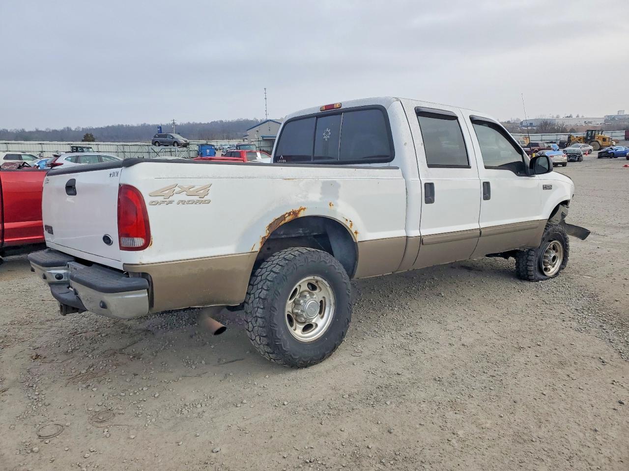 2002 Ford F250 VIN 1FTNW21L22EC66148 photo 3