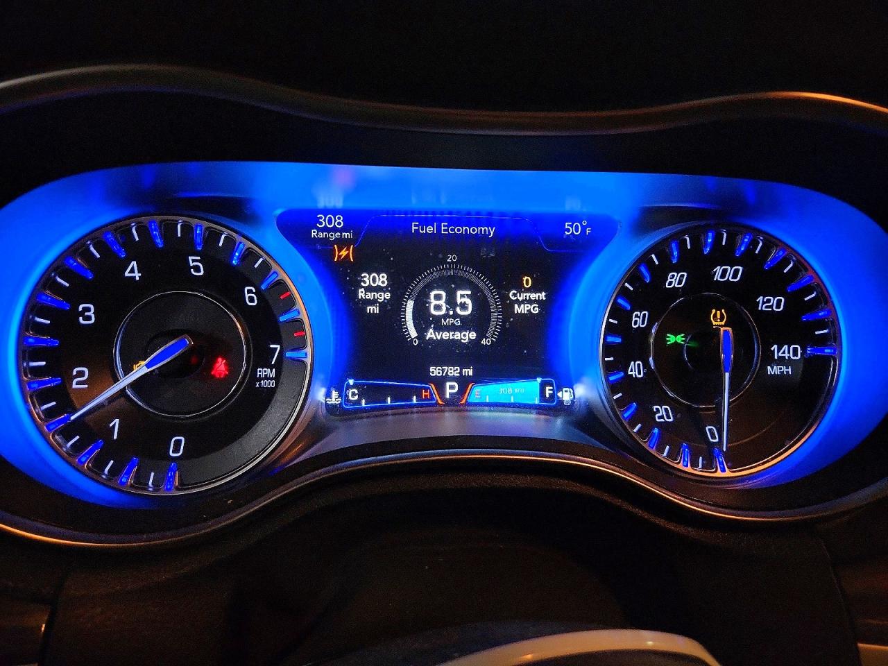 2018 Chrysler 300 VIN 2C3CCAAG0JH320989 photo 9