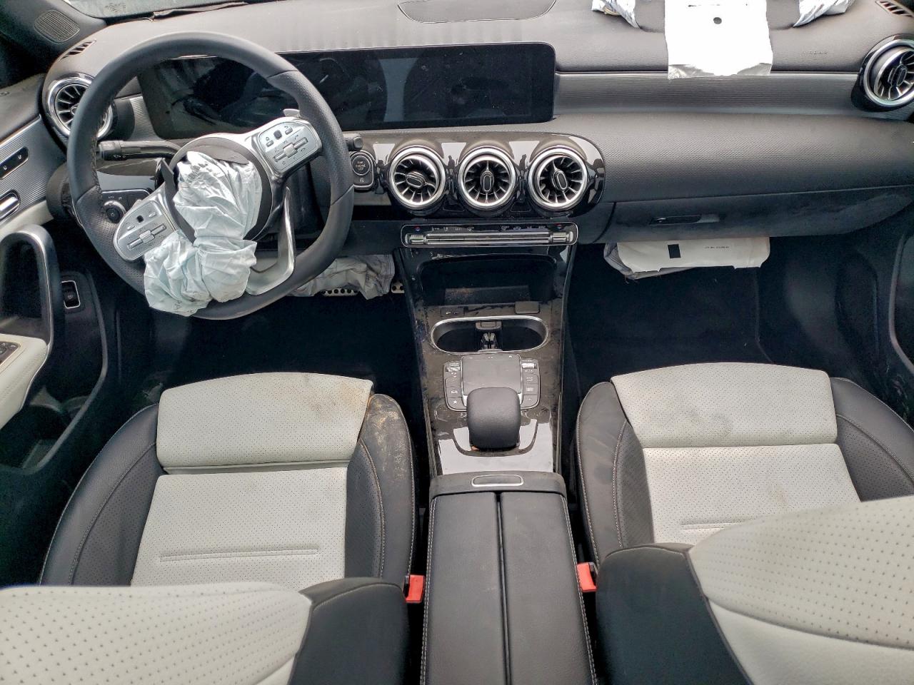 2022 Mercedes-Benz A-class VIN W1K3G4EB5NJ331903 photo 8