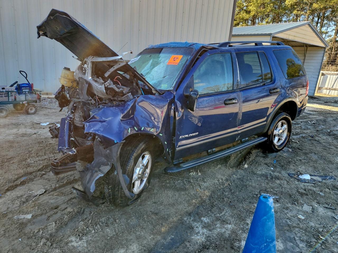 2004 Ford Explorer VIN 1FMZU62E34UB94668 photo 1