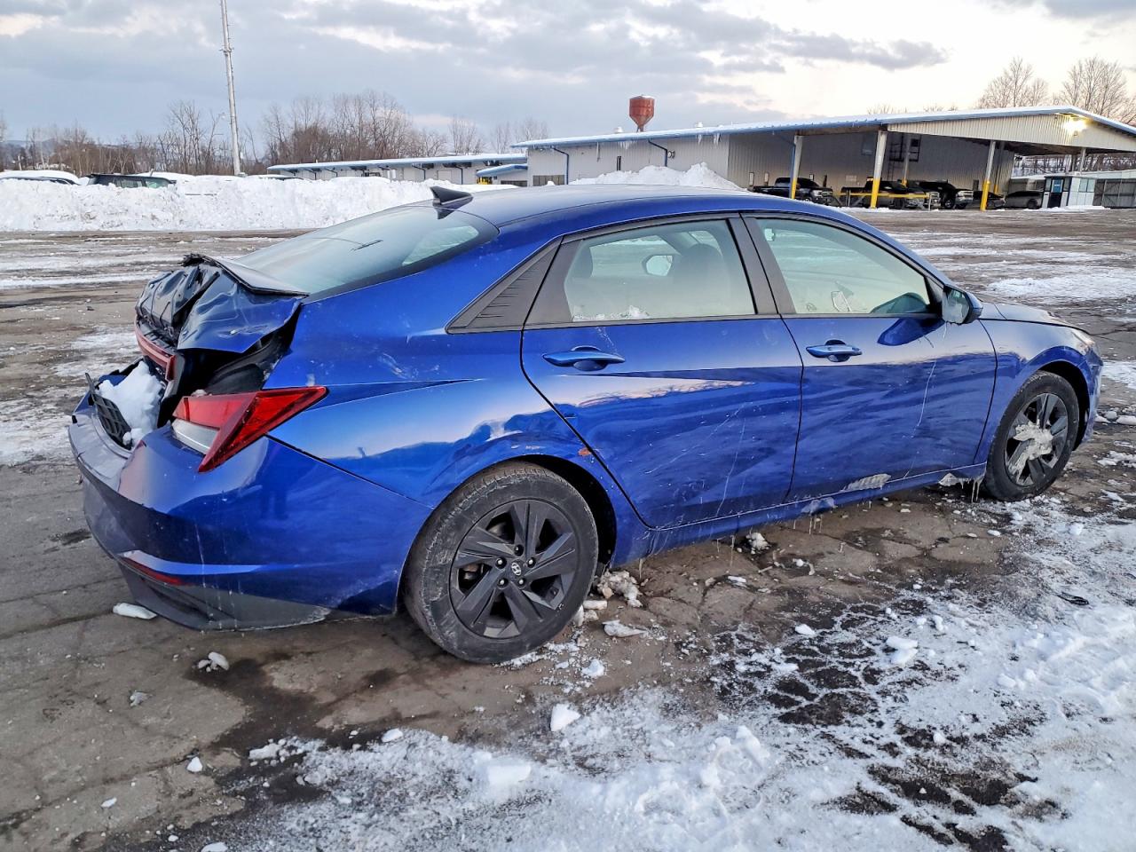 2023 Hyundai Elantra VIN 5NPLM4AG1PH104871 photo 3