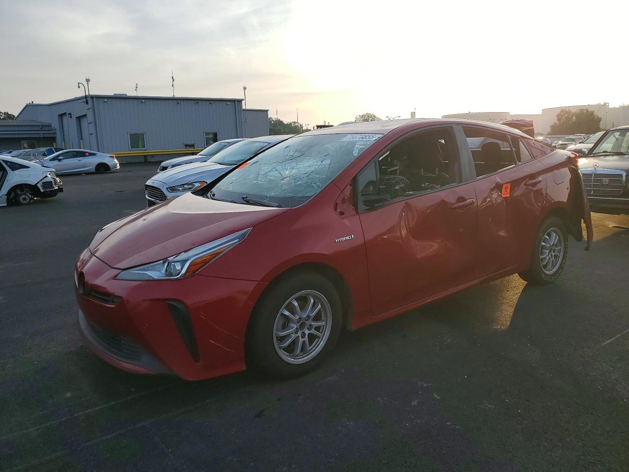 2019 Toyota Prius VIN JTDKARFU1K3070256 photo 1