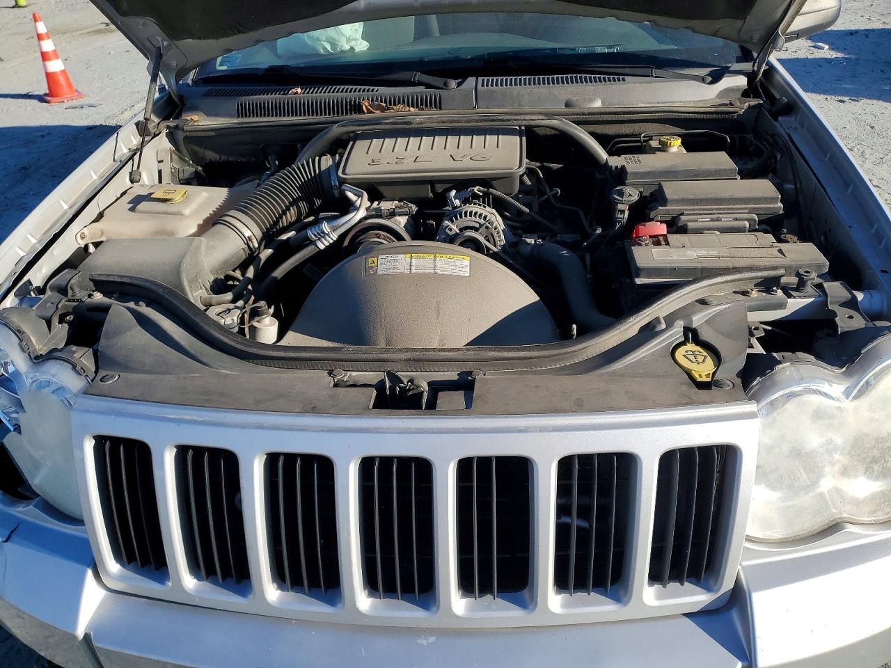 2010 Jeep Cherokee VIN 1J4PR4GK9AC116939 photo 11